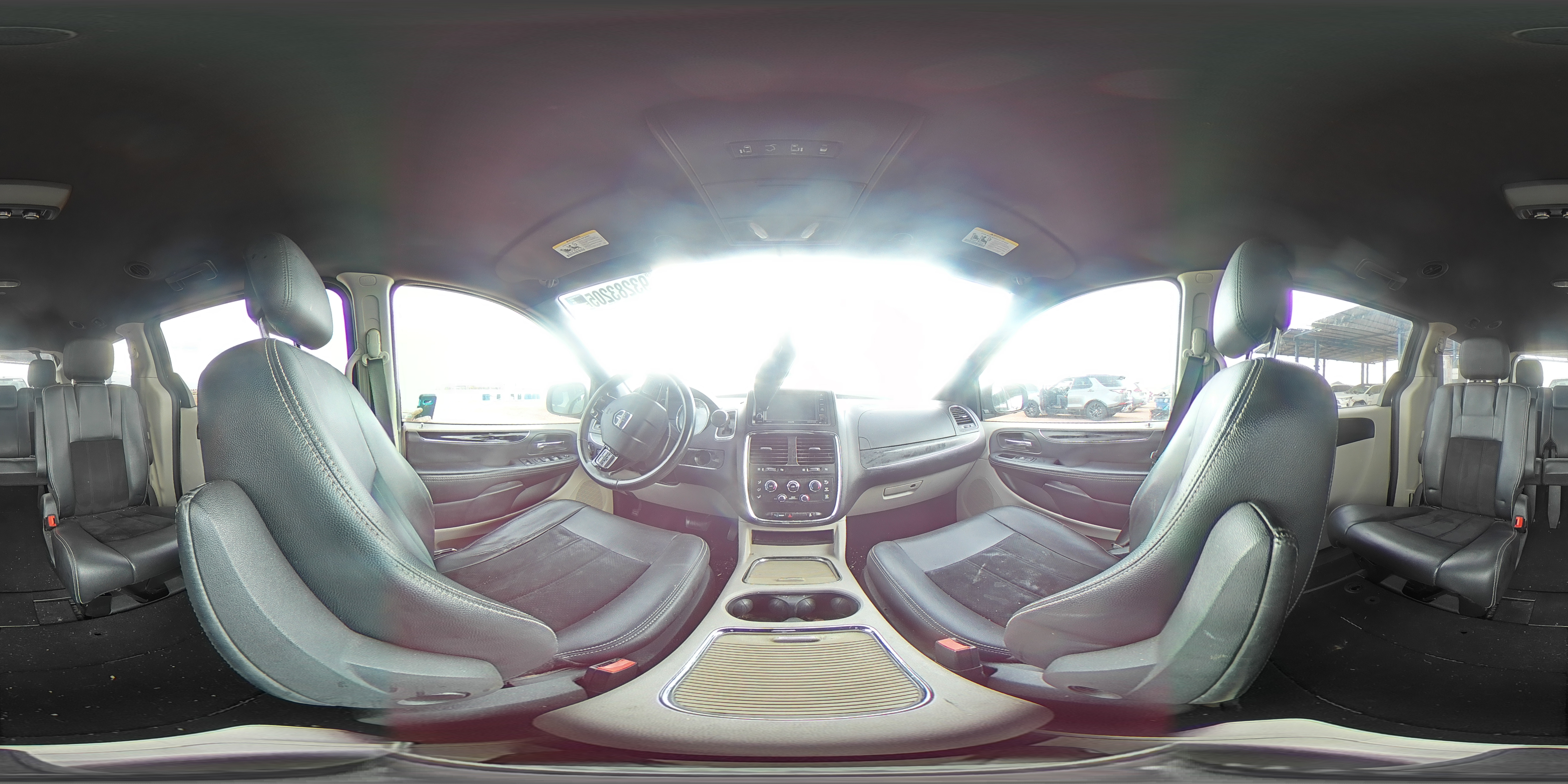 2018 Dodge Grand Caravan Sxt VIN: 2C4RDGCG1JR267068 Lot: 93283205