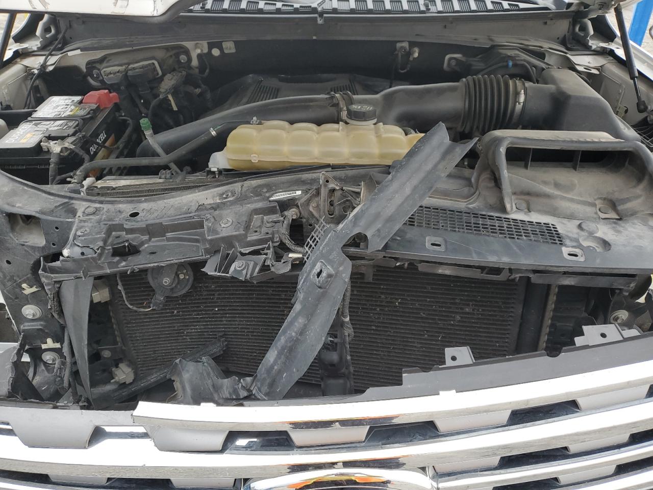 2019 Ford Expedition Max Limited VIN: 1FMJK2AT1KEA15580 Lot: 92590855