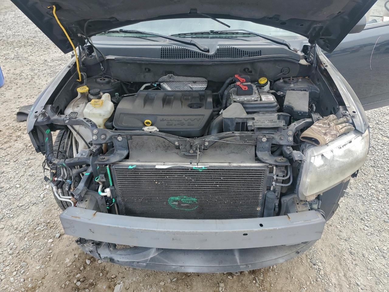 2014 Jeep Compass Sport VIN: 1C4NJCBB1ED535552 Lot: 92982155