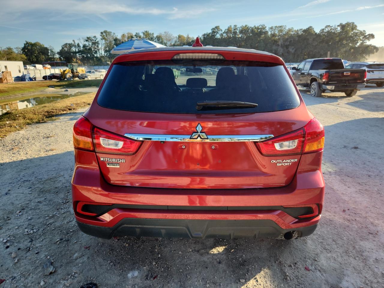 2018 Mitsubishi Outlander Sport Es VIN: JA4AP3AU2JU004560 Lot: 93264185