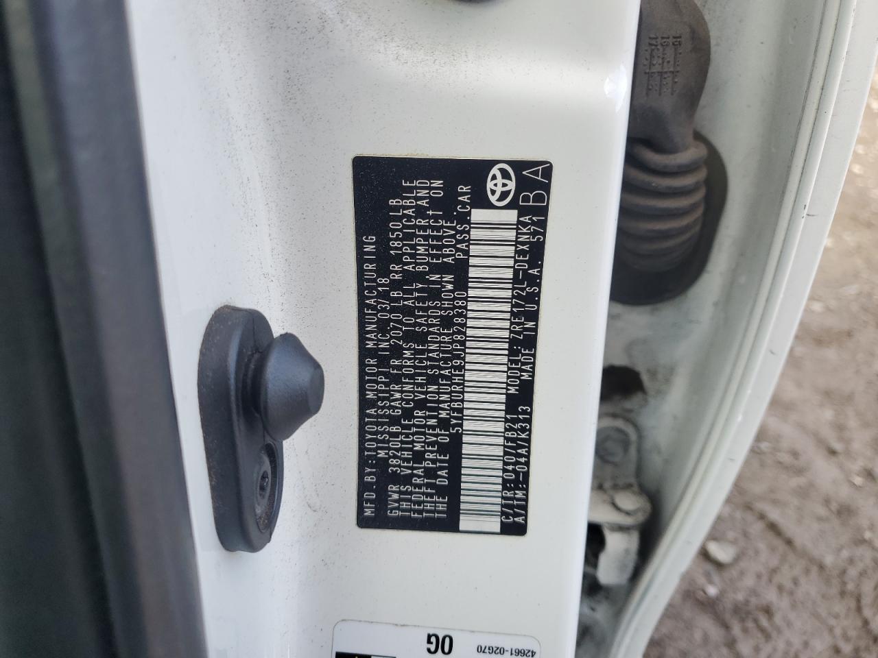 2018 Toyota Corolla L VIN: 5YFBURHE9JP828380 Lot: 93083165