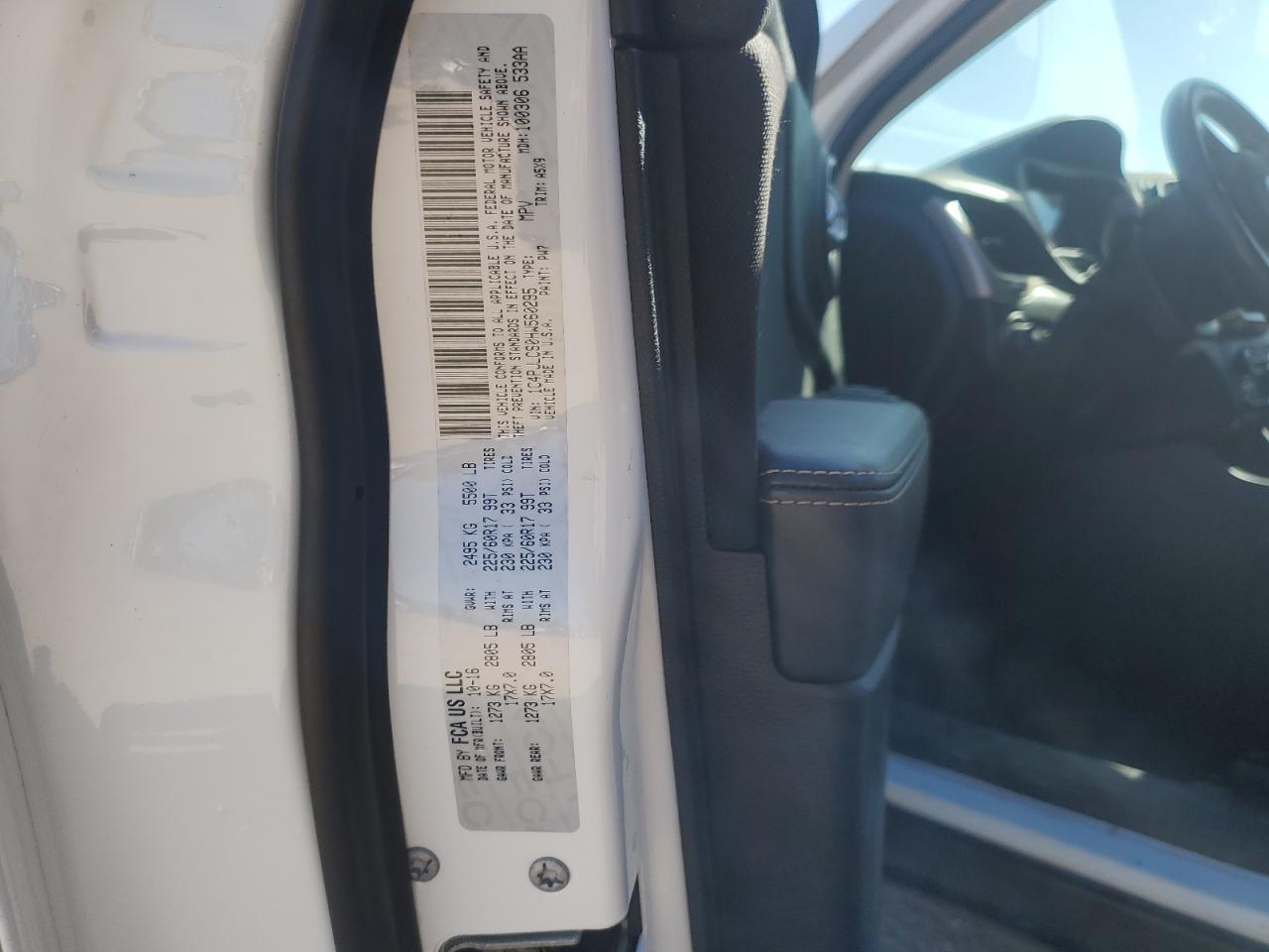 2017 Jeep Cherokee Latitude VIN: 1C4PJLCS0HW560295 Lot: 92219175