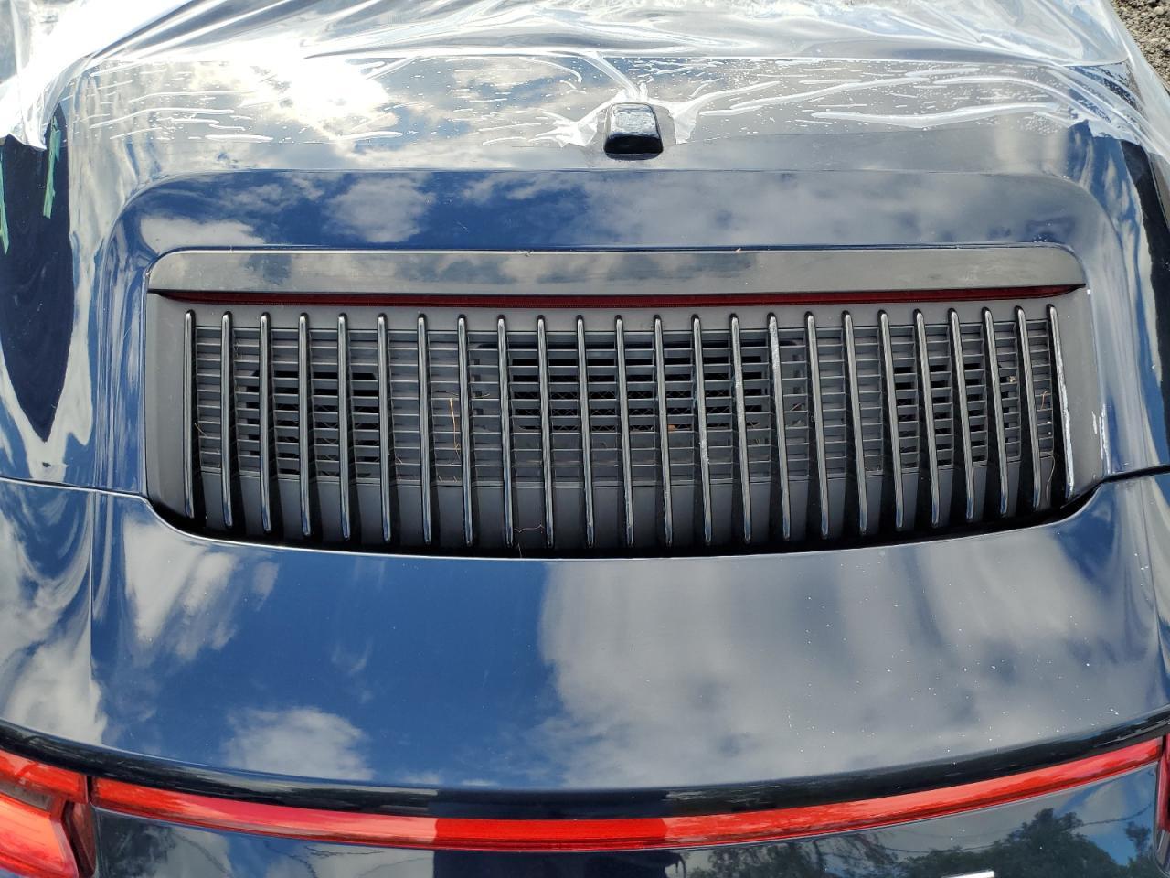 2018 Porsche 911 Carrera S VIN: WP0CB2A98JS147463 Lot: 92068055