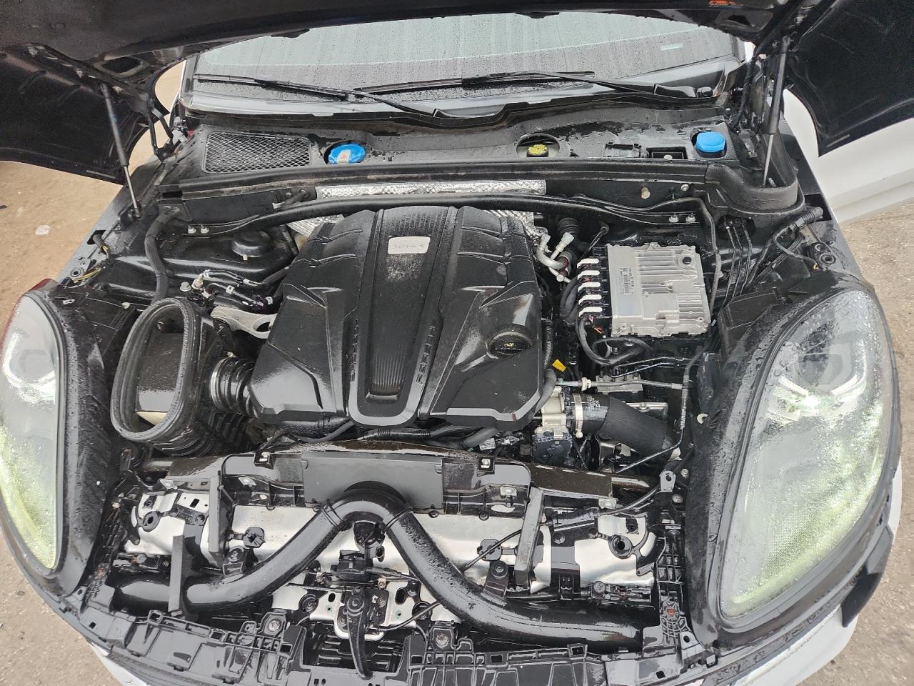 2020 Porsche Macan S VIN: WP1AB2A54LLB30384 Lot: 92011555