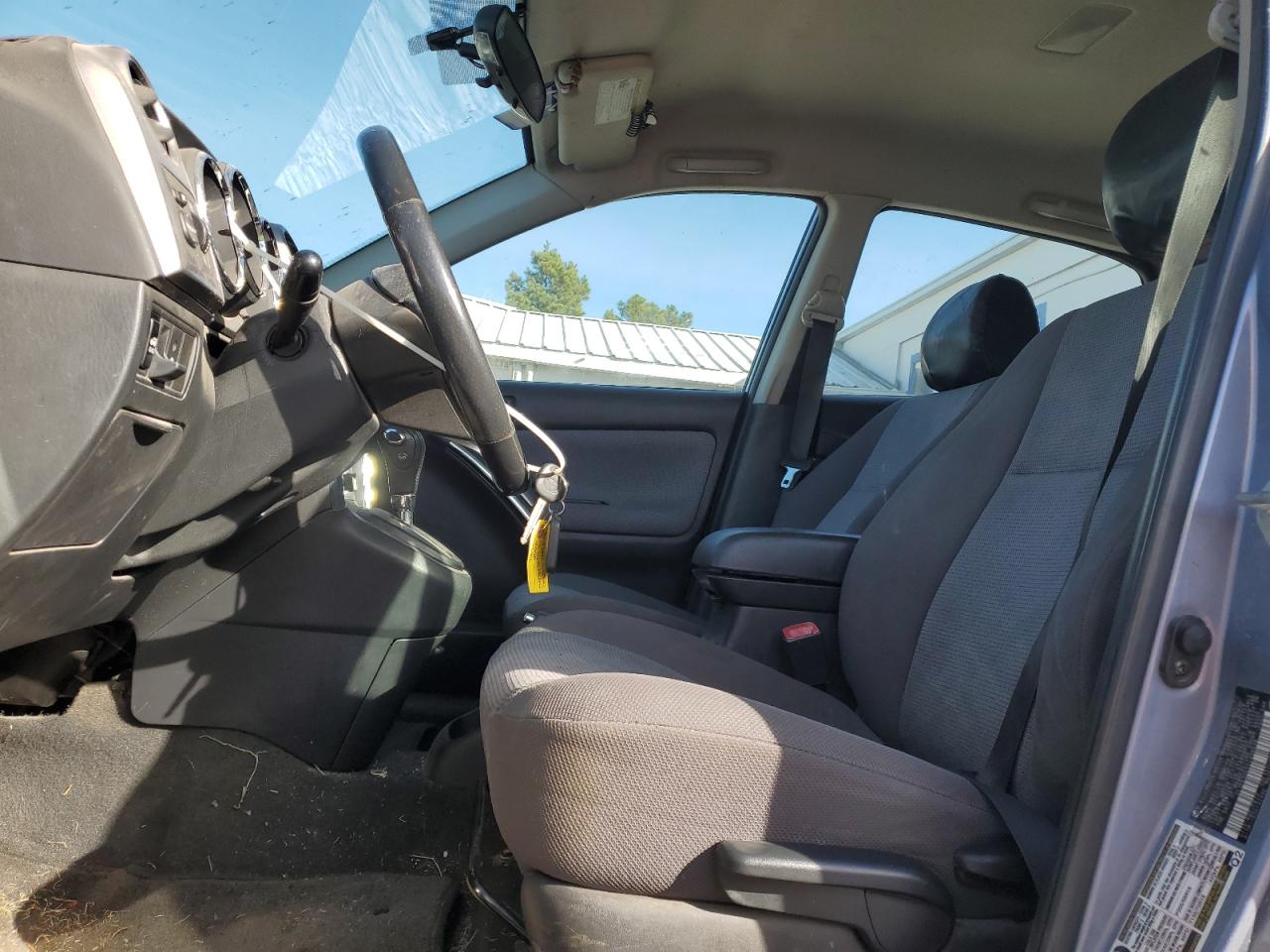 2005 Toyota Corolla Matrix Xr VIN: 2T1KR32E55C438518 Lot: 90372895