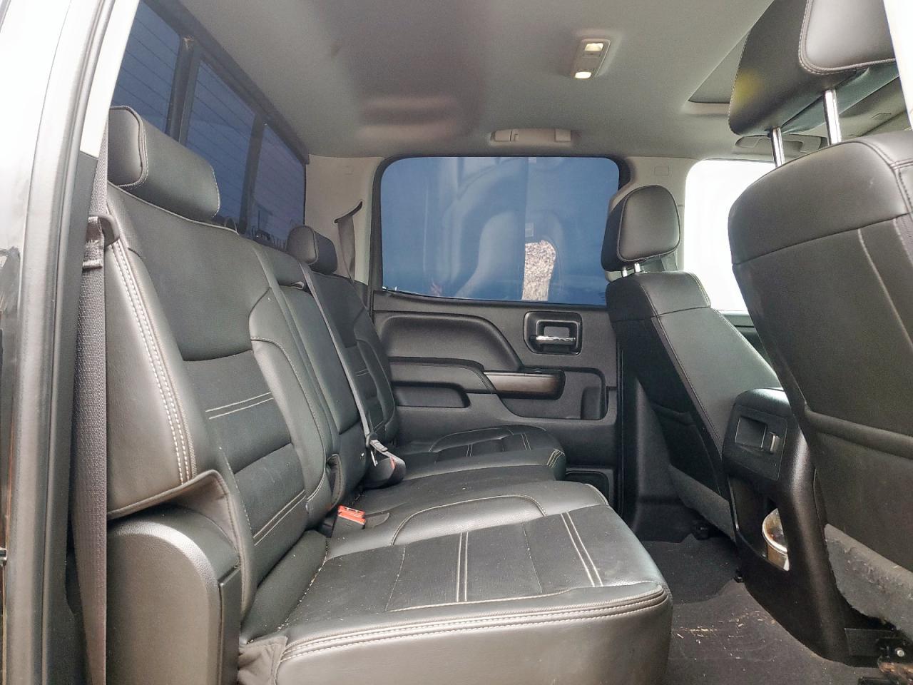 2019 GMC Sierra K2500 Denali VIN: 1GT12SEY5KF143289 Lot: 92749165