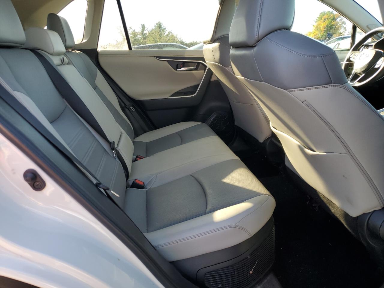 2020 Toyota Rav4 Limited VIN: 4T3D6RFV1LU001990 Lot: 91382605