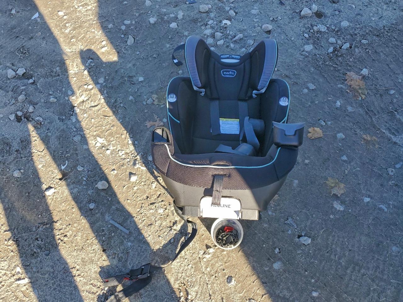 2022 GMC Acadia Slt VIN: 1GKKNULS1NZ147806 Lot: 93551995