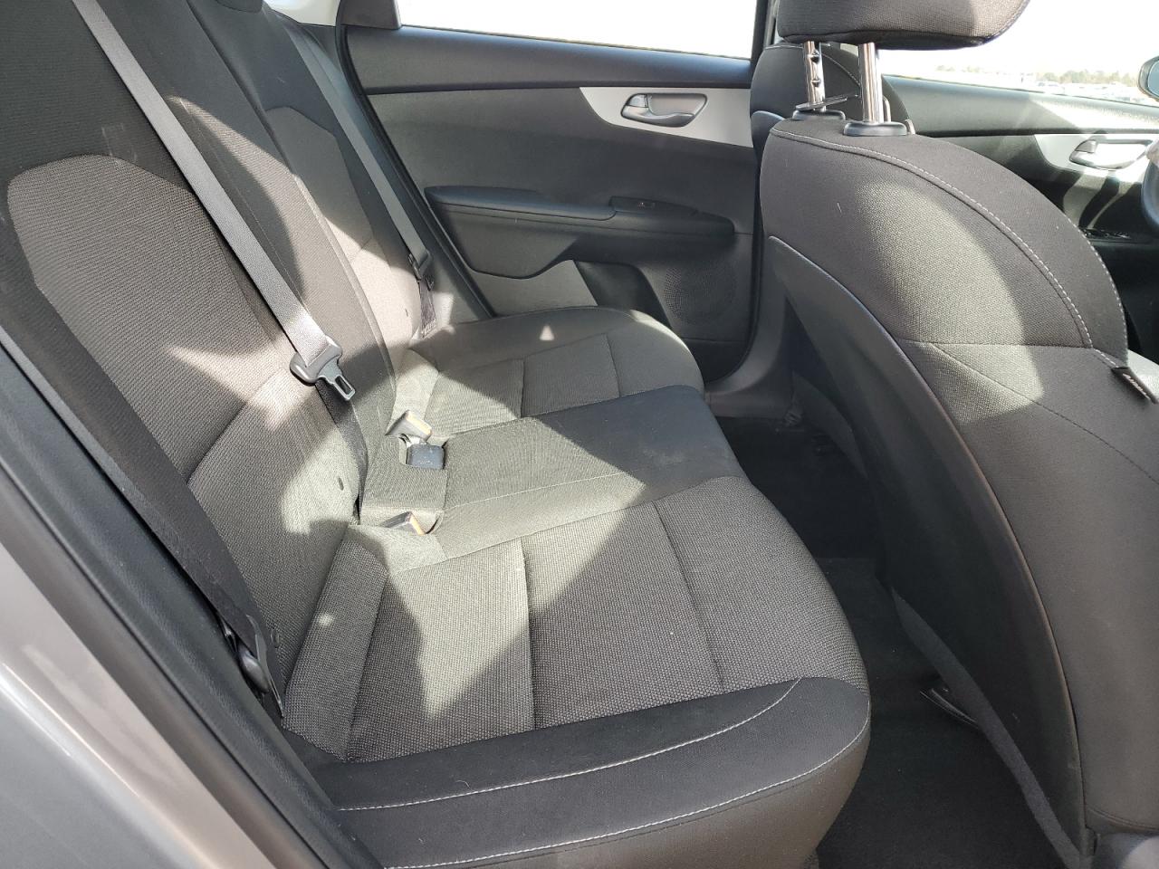 2023 Kia Forte Lx VIN: 3KPF24AD1PE567994 Lot: 92538255