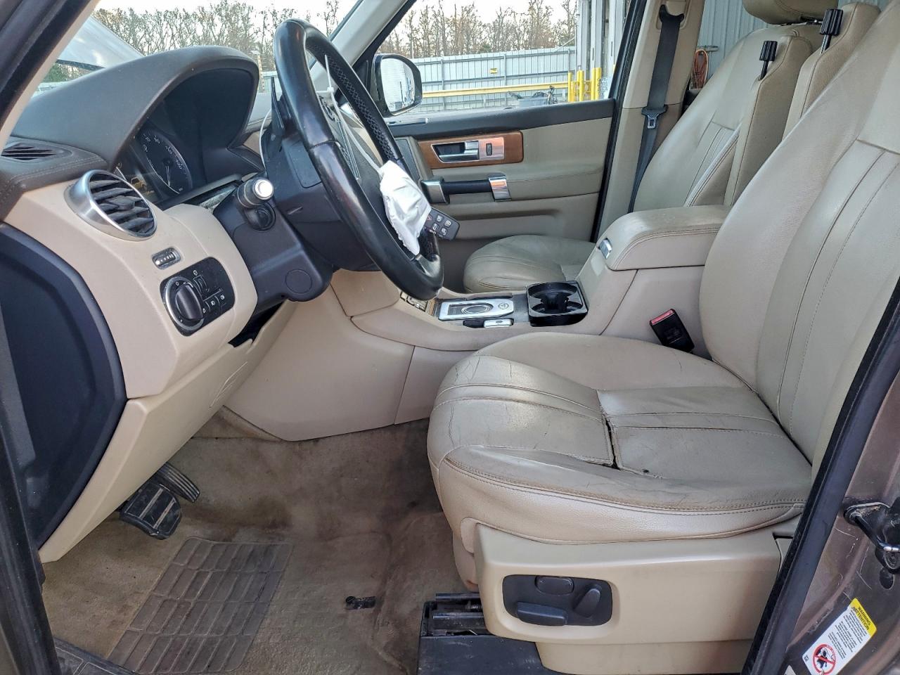 2016 Land Rover Lr4 Hse VIN: SALAG2V62GA791198 Lot: 93350875