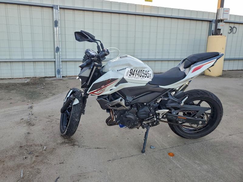 2022 KAWASAKI ER400 D  