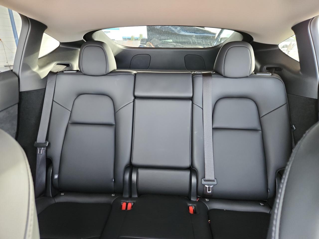 2025 Tesla Model Y VIN: 7SAYGDEE5SF281987 Lot: 91922175