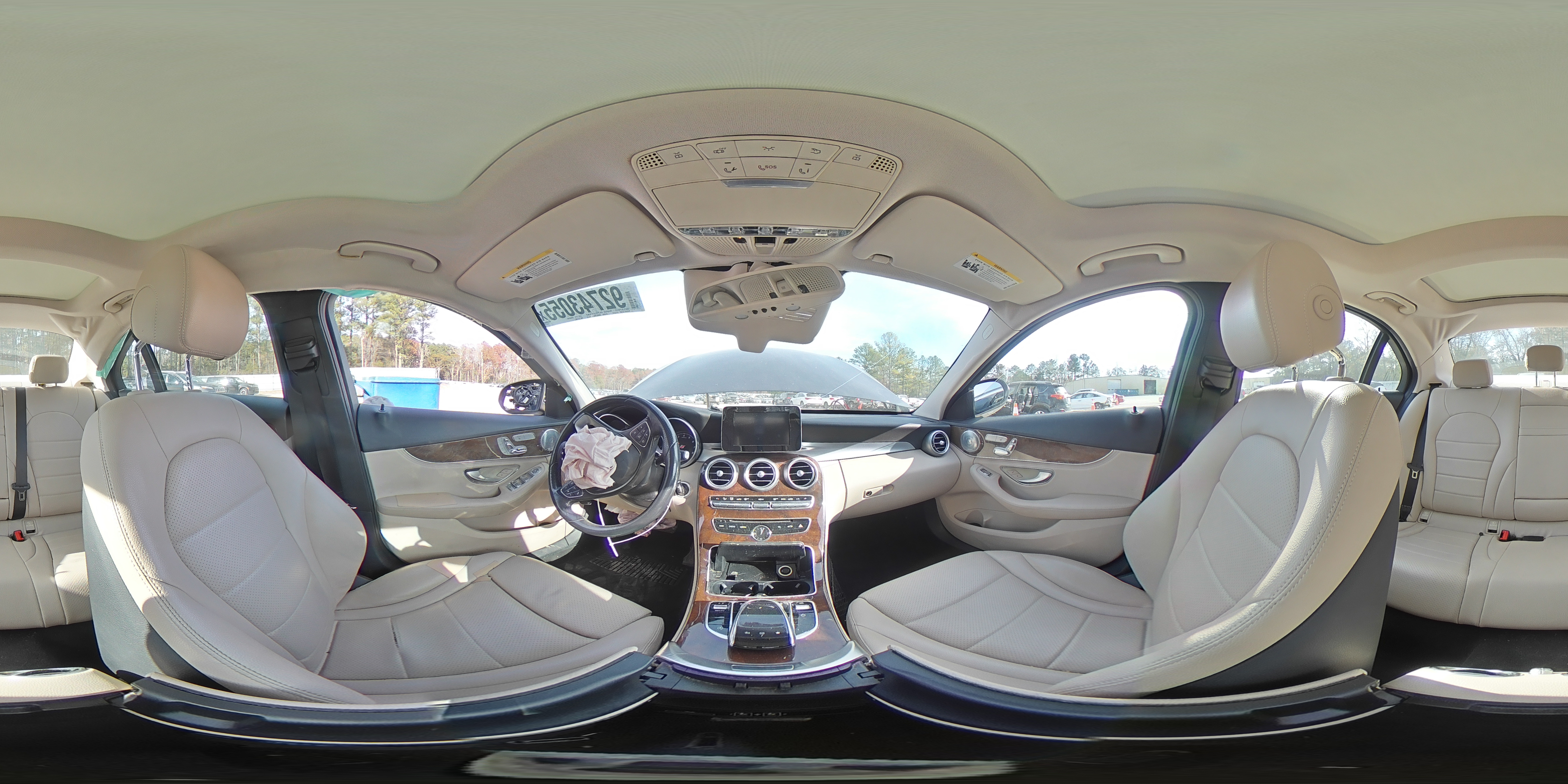 2015 Mercedes-Benz C 300 VIN: 55SWF4JB3FU075168 Lot: 92743055