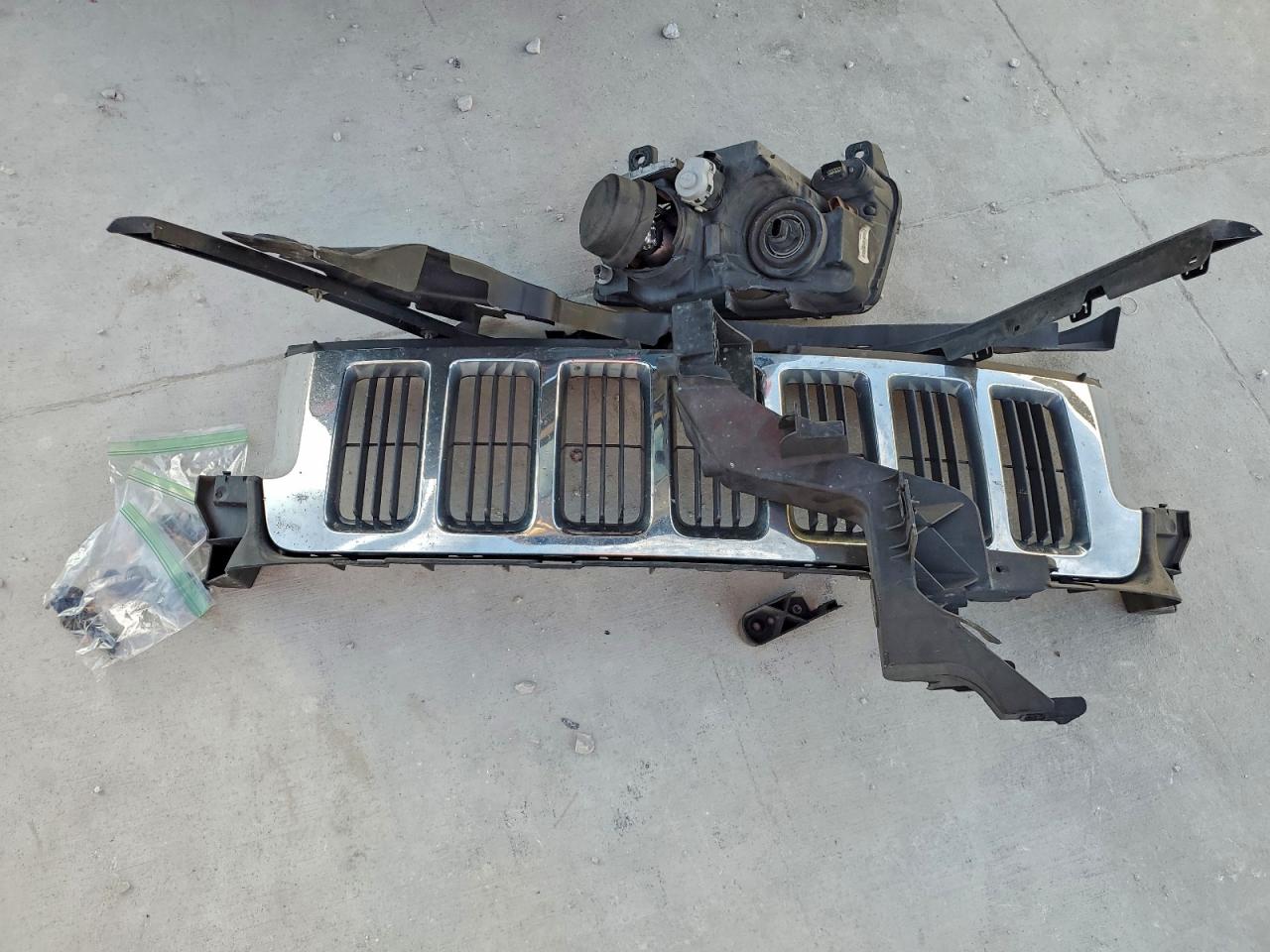 2013 Jeep Grand Cherokee Limited VIN: 1C4RJFBG8DC640656 Lot: 93960895