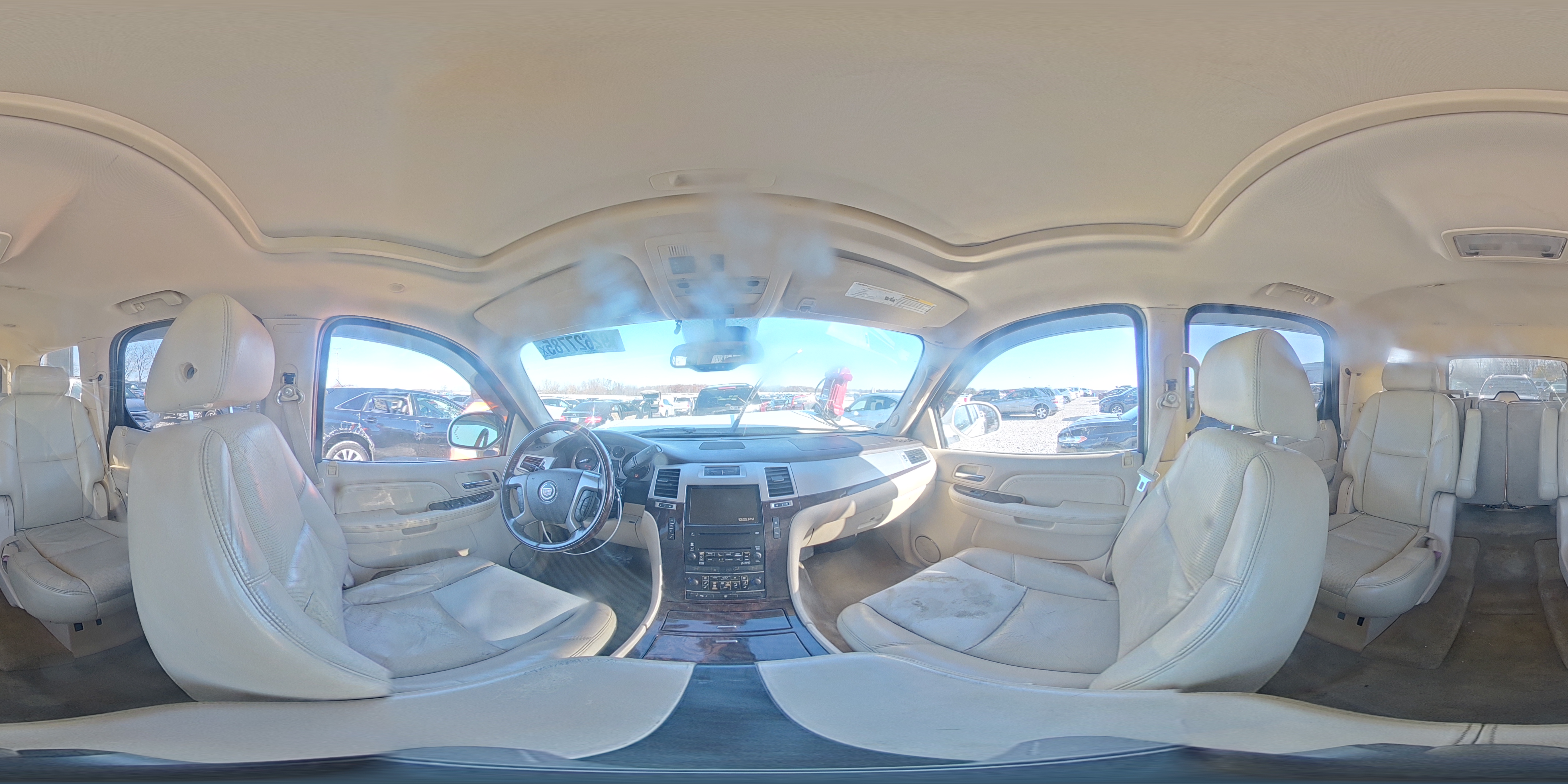 2007 Cadillac Escalade Luxury VIN: 1GYFK63857R121891 Lot: 92627785