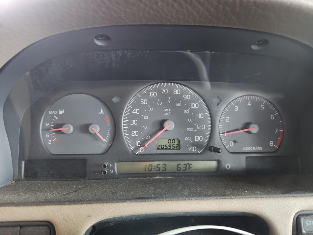 2000 Volvo V70 Base VIN: YV1LW61J3Y2636525 Lot: 92636735