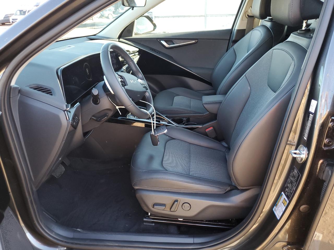 2024 Kia Niro Wind VIN: KNDCR3L16R5114304 Lot: 92742425