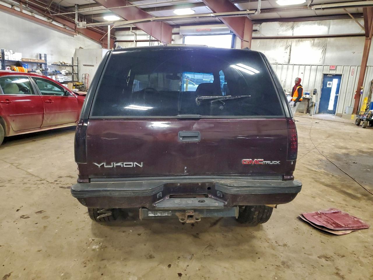 1997 GMC Yukon VIN: 3GKEK18R1VG503018 Lot: 94234535