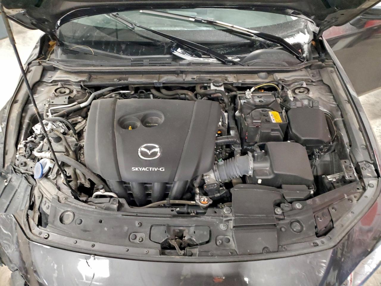 2021 Mazda 3 Preferred VIN: JM1BPACL9M1319560 Lot: 94647275