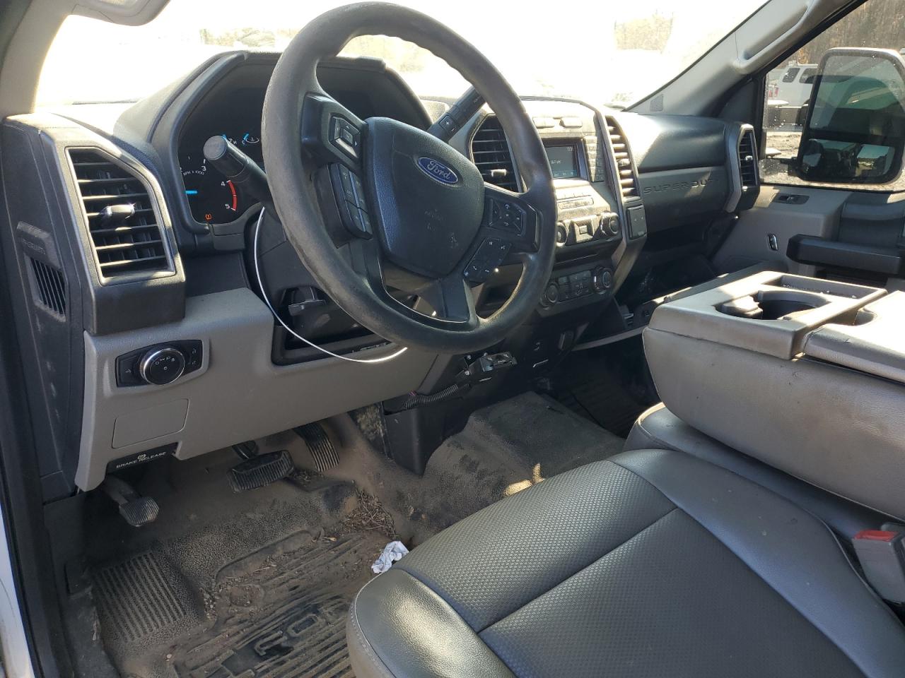 2018 Ford F250 Super Duty Utility / Service Truck VIN: 1FT7X2BT3JEC53931 Lot: 92362215