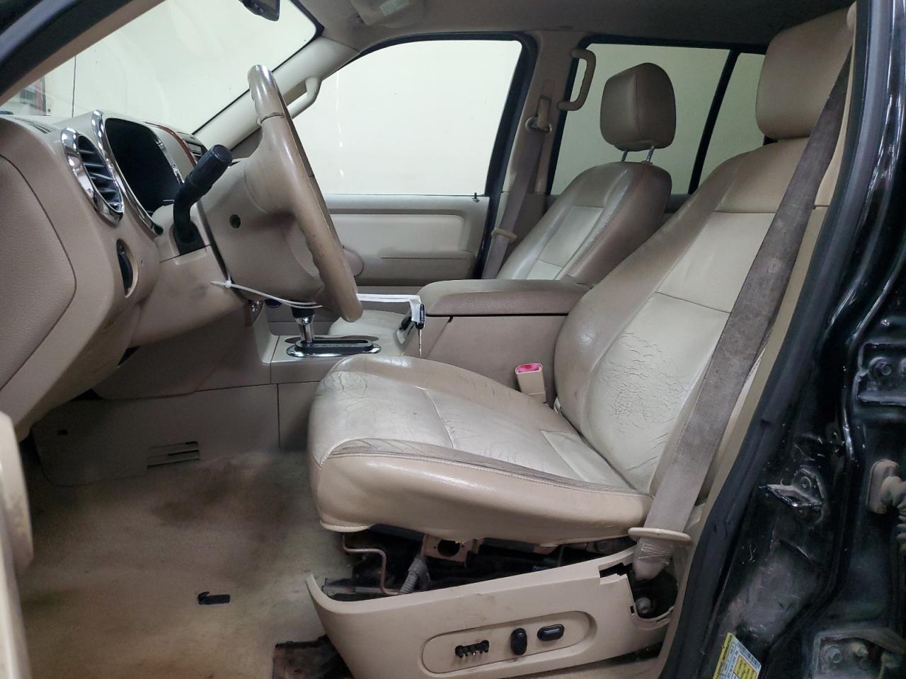 2007 Ford Explorer Eddie Bauer VIN: 1FMEU64E87UB29458 Lot: 91923845