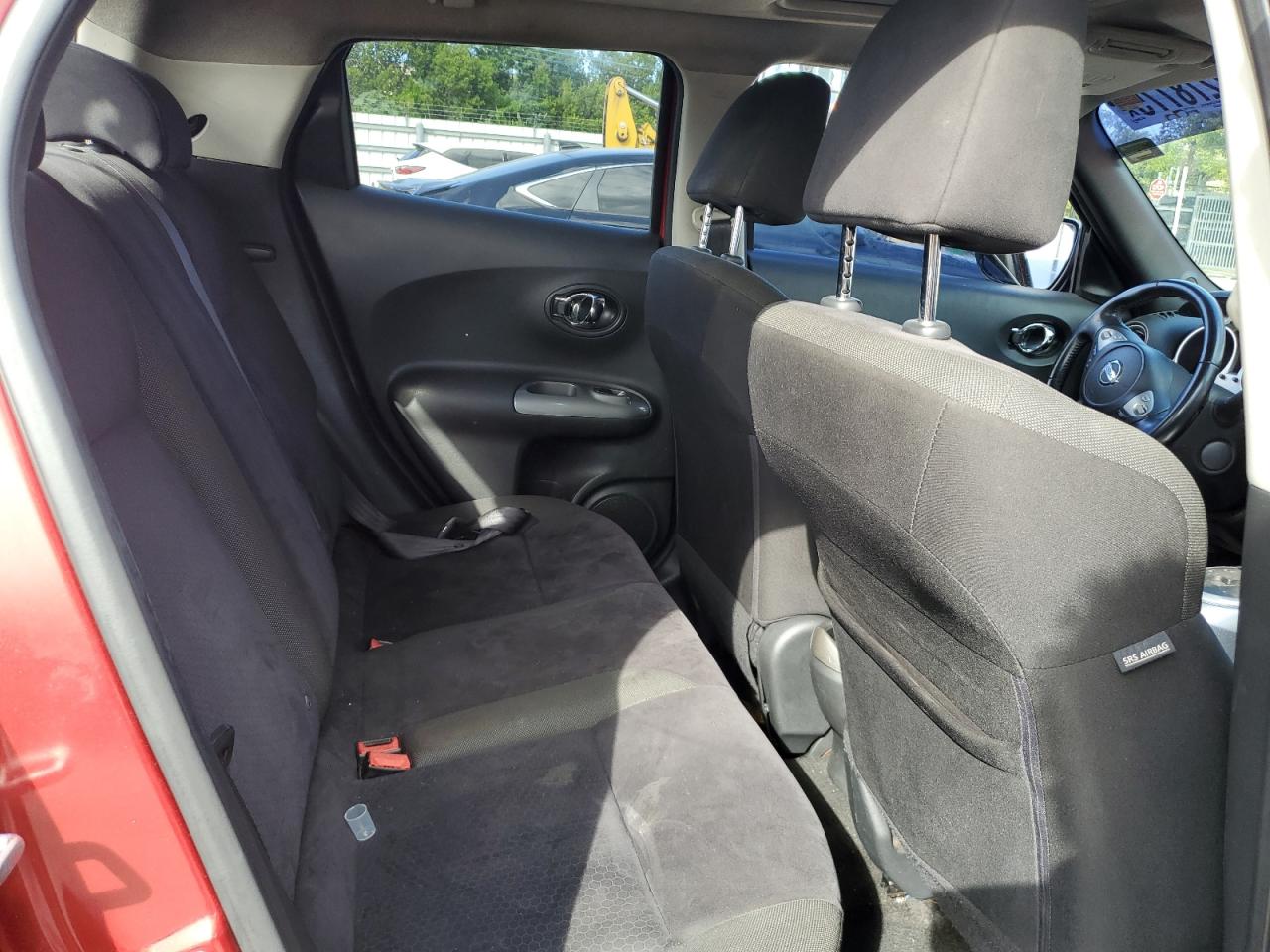 2015 Nissan Juke S VIN: JN8AF5MR1FT502858 Lot: 92278775