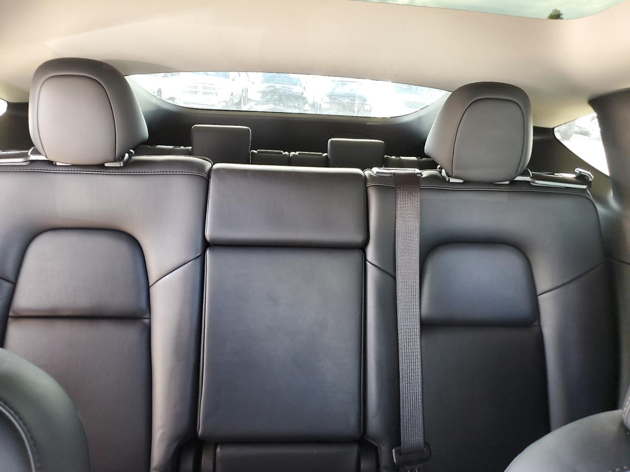 2023 Tesla Model Y VIN: 7SAYGAEE5PF900917 Lot: 92893115