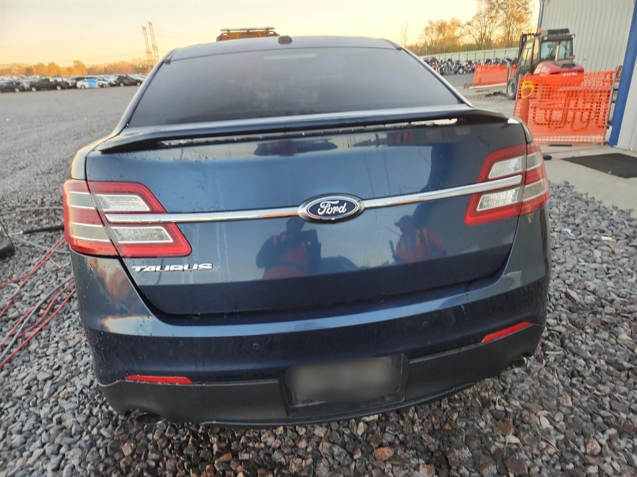2016 Ford Taurus Sho VIN: 1FAHP2KT2GG157781 Lot: 90646535