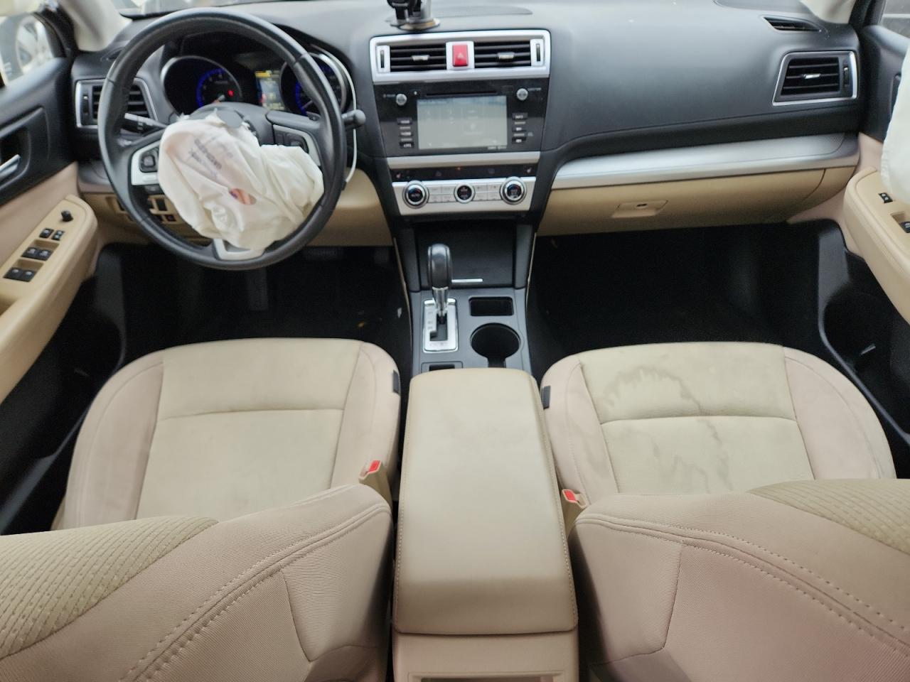 2015 Subaru Legacy 2.5I Premium VIN: 4S3BNAD68F3015075 Lot: 92127175