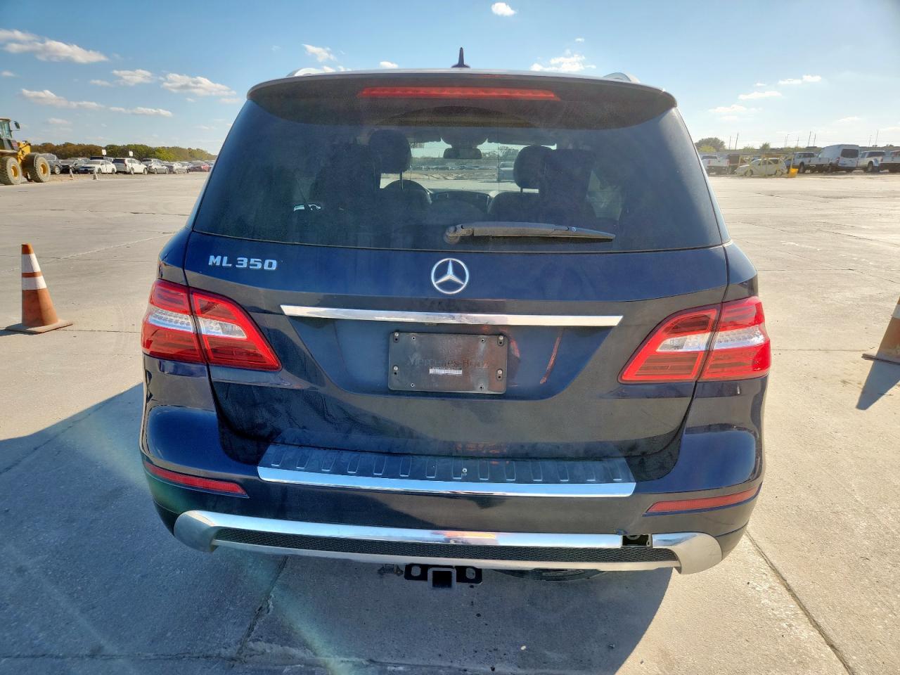2015 Mercedes-Benz Ml 350 VIN: 4JGDA5JB7FA587789 Lot: 93015885