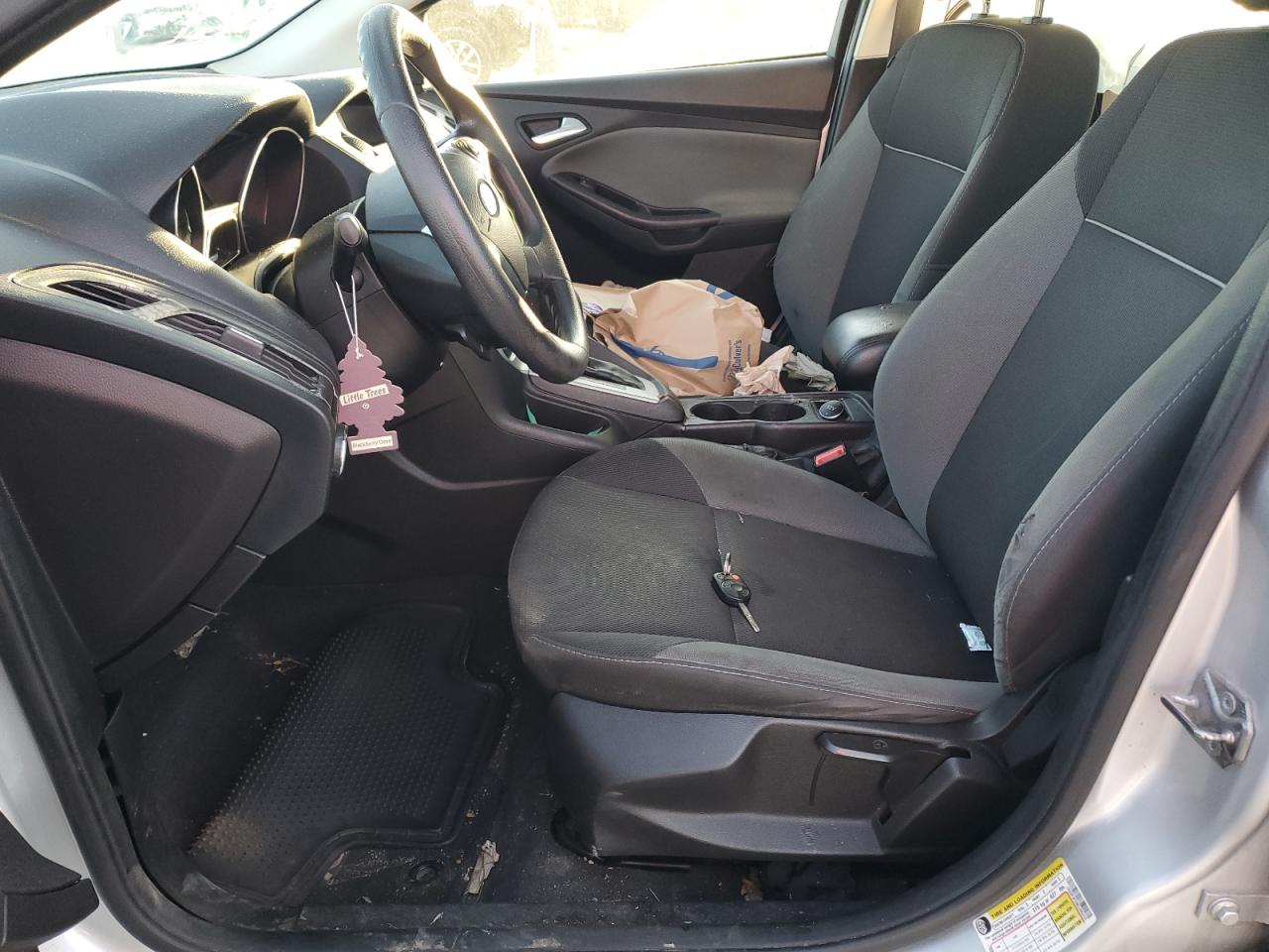 2014 Ford Focus Se VIN: 1FADP3F29EL285221 Lot: 92234415