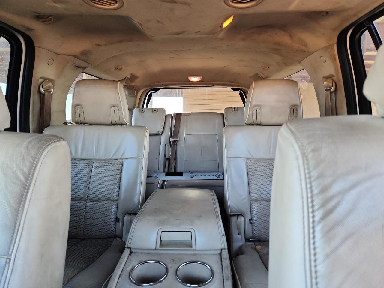 2007 Lincoln Navigator L VIN: 5LMFL27567LJ13239 Lot: 92356855