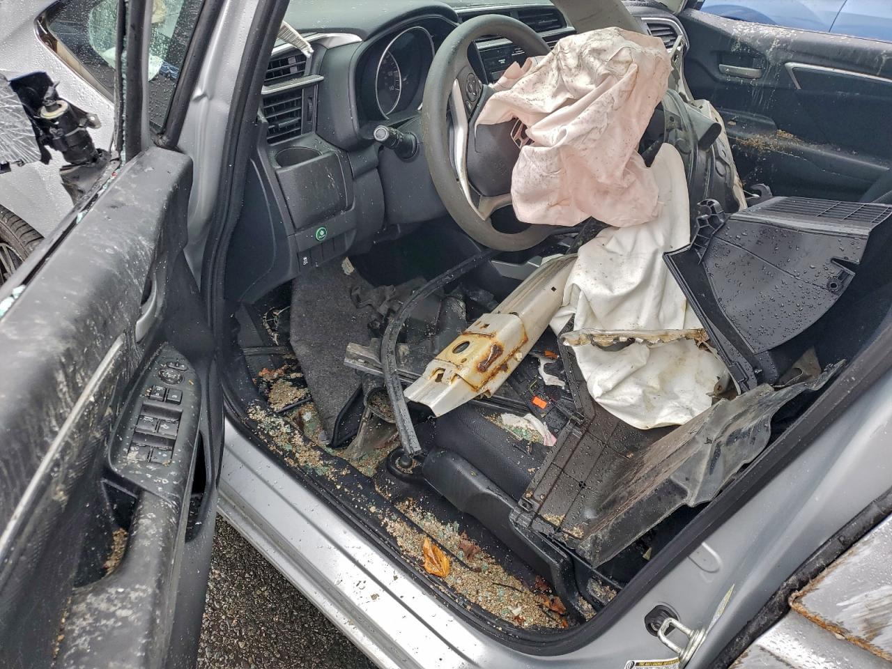 2015 Honda Fit Ex VIN: 3HGGK5H80FM745595 Lot: 94523145