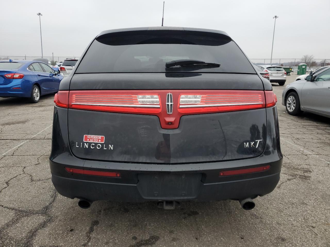 2017 Lincoln Mkt VIN: 2LMHJ5AT8HBL01048 Lot: 93492325