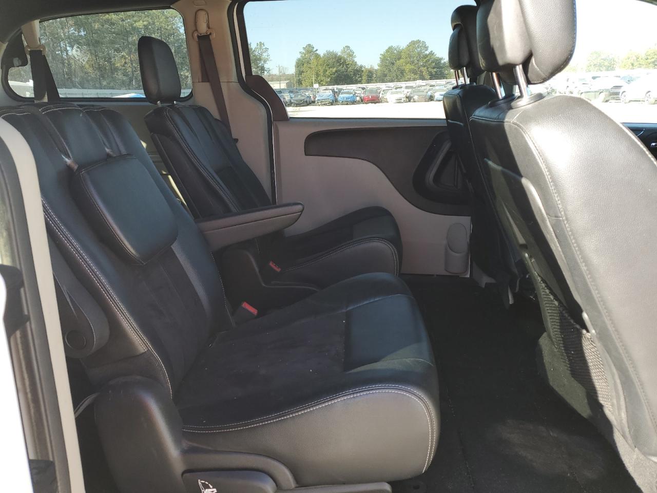 2019 Dodge Grand Caravan Sxt VIN: 2C4RDGCG2KR735147 Lot: 92777585