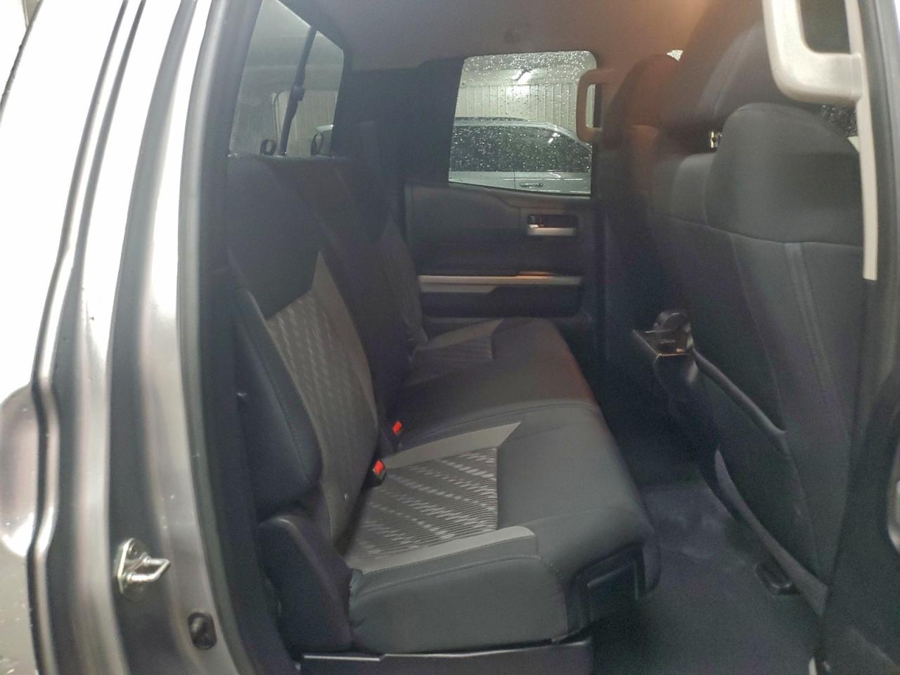 2018 Toyota Tundra Double Cab Sr VIN: 5TFUW5F1XJX723781 Lot: 93260715