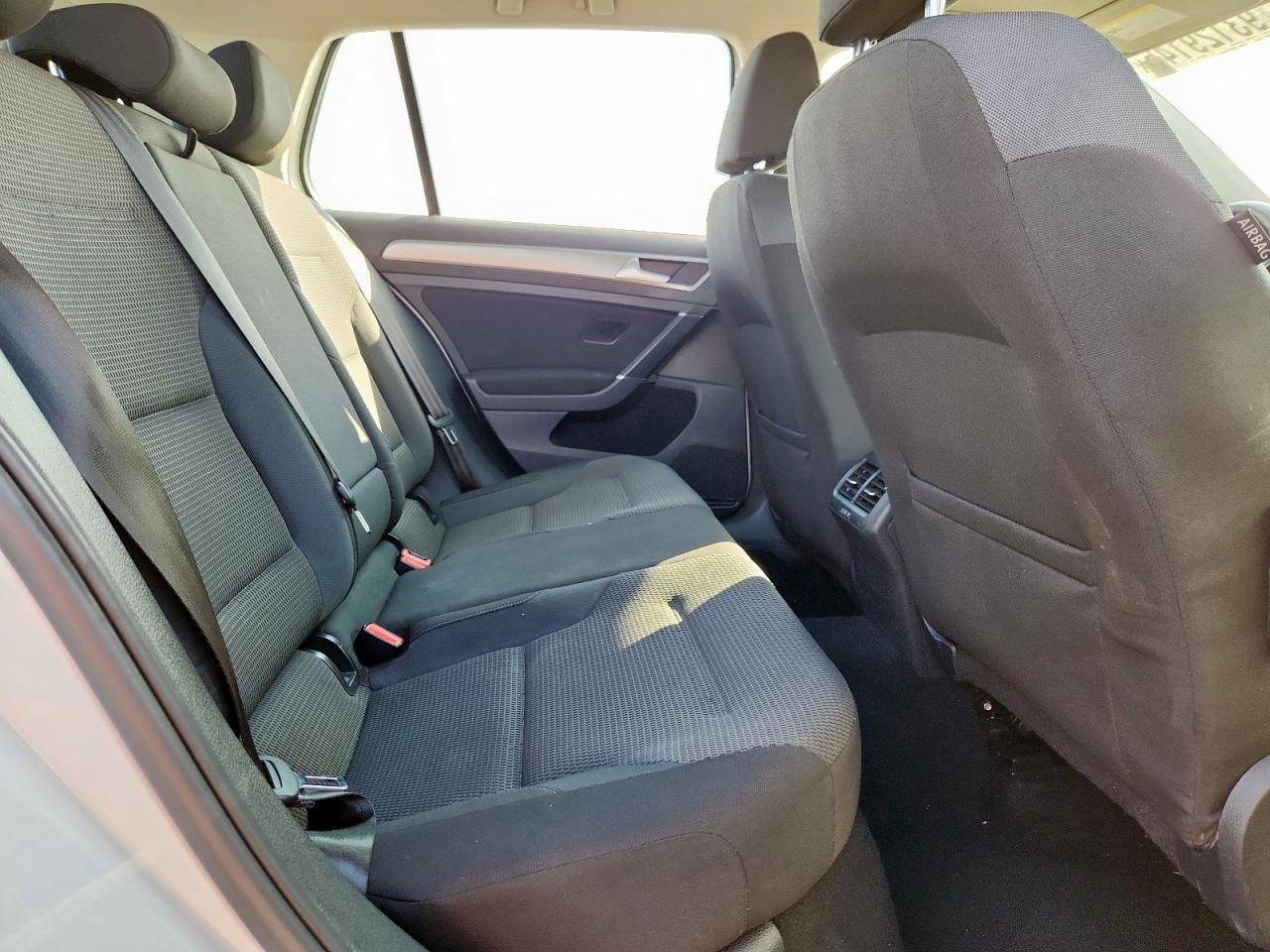 2017 Volkswagen Golf S VIN: 3VW217AU1HM046734 Lot: 93129145