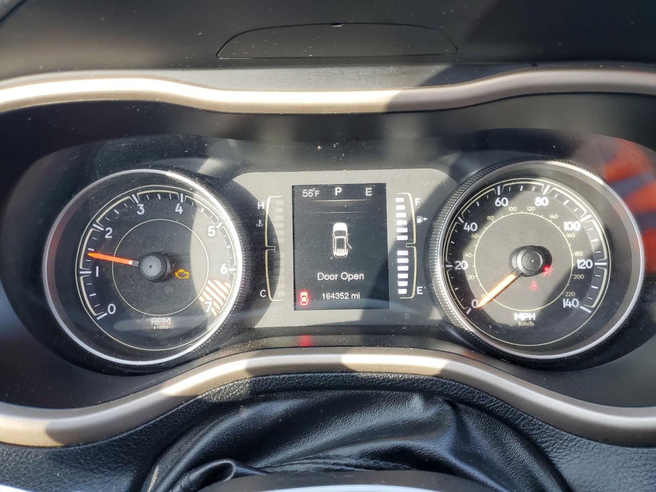 2015 Jeep Cherokee Latitude VIN: 1C4PJLCBXFW612089 Lot: 90996935