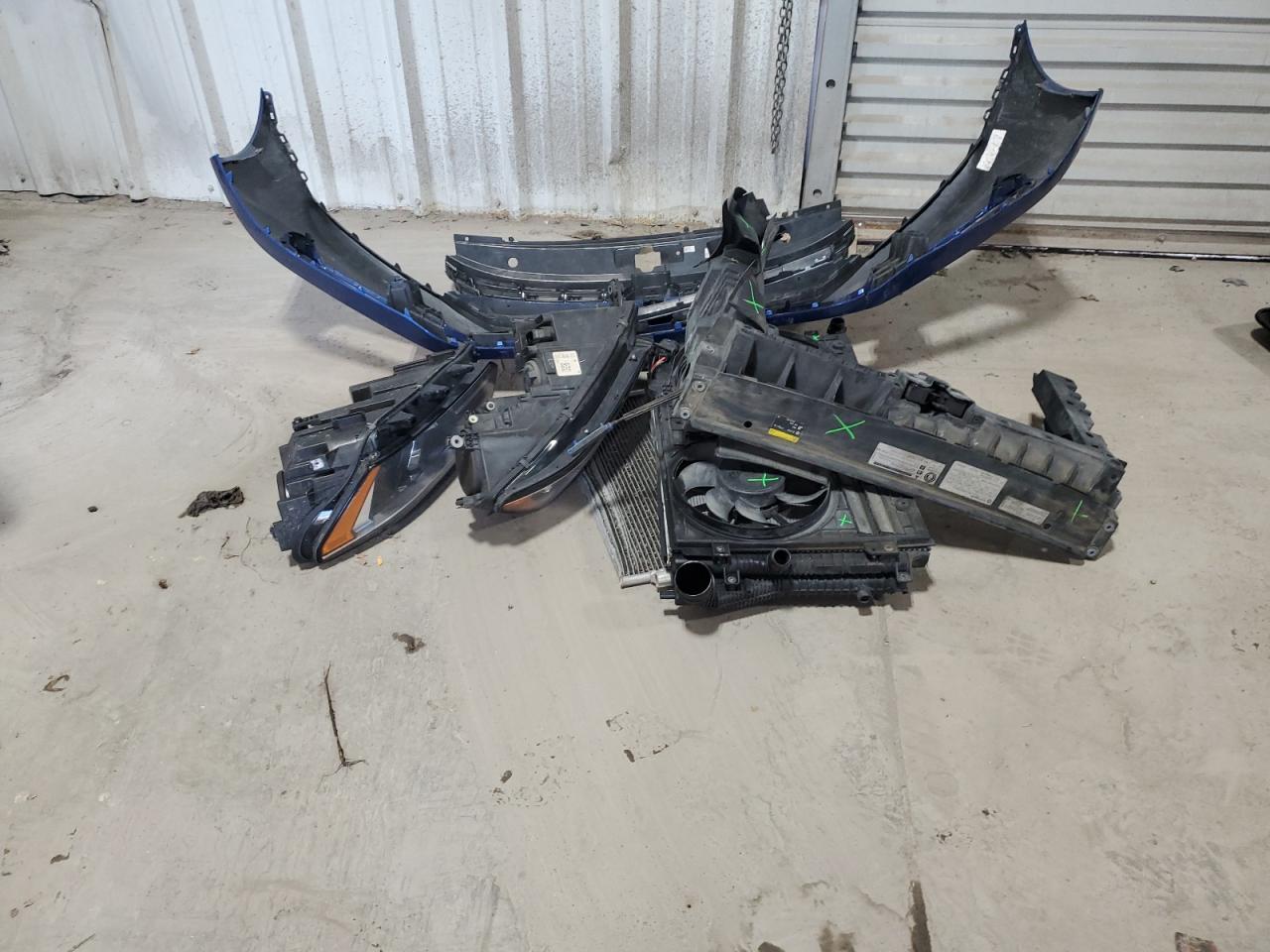 2017 Volkswagen Passat Se VIN: 1VWBT7A33HC079415 Lot: 93400565