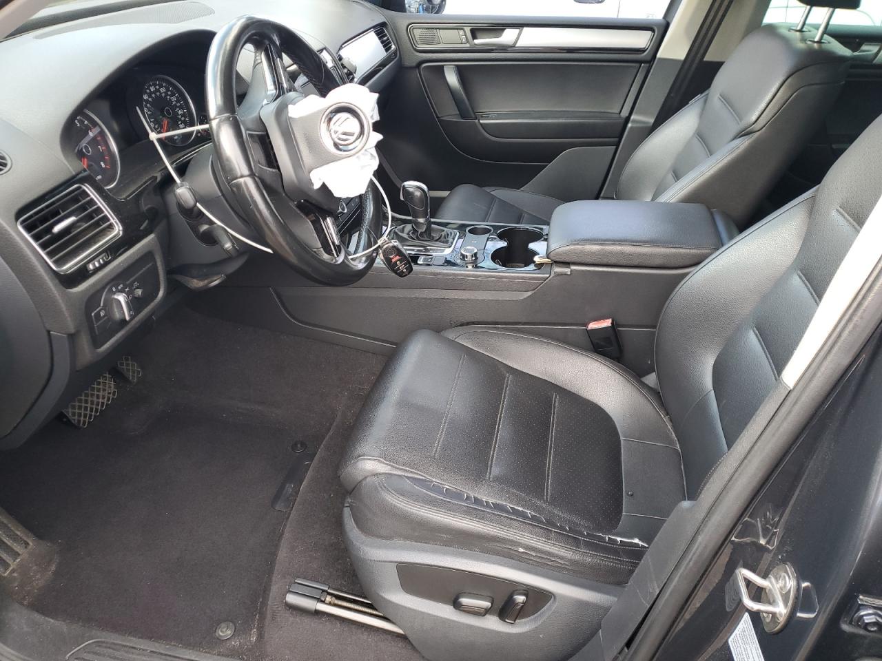 2012 Volkswagen Touareg V6 VIN: WVGFF9BP2CD000727 Lot: 92176615