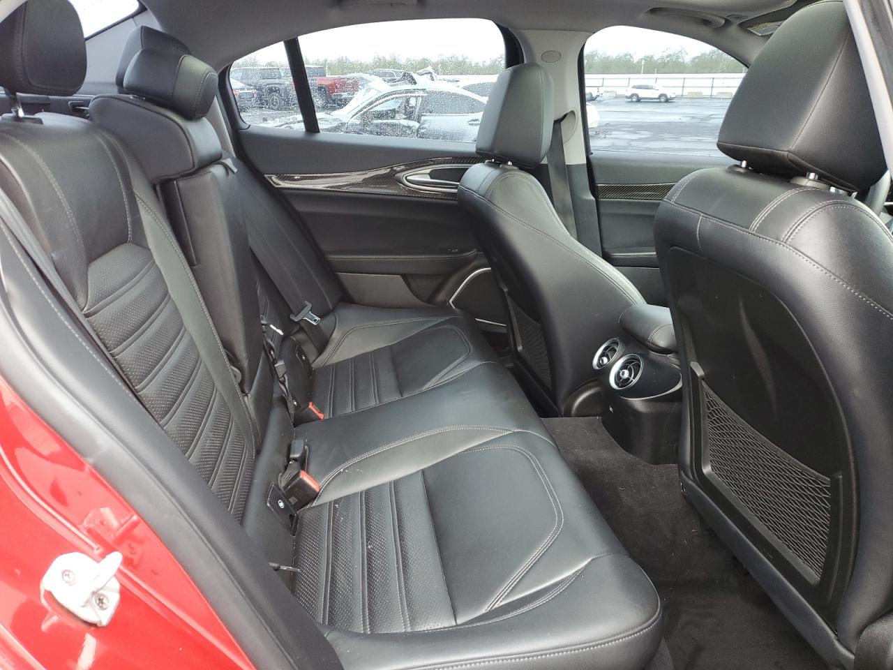 2018 Alfa Romeo Giulia Ti VIN: ZARFAECN7J7567848 Lot: 93777575