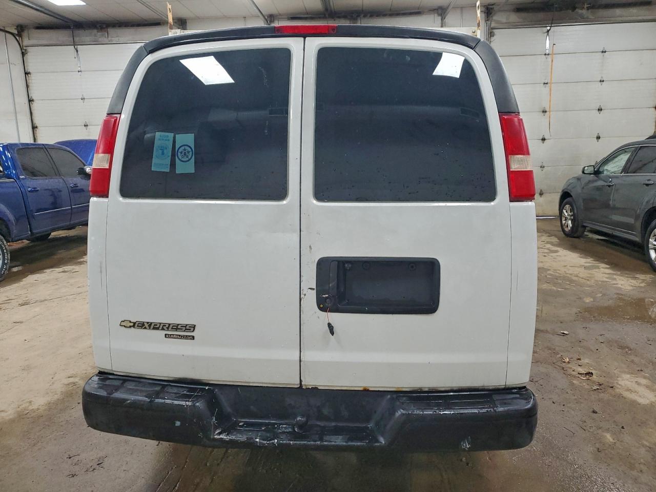 2012 Chevrolet Express G2500 VIN: 1GCWGFFA7C1152803 Lot: 93953855