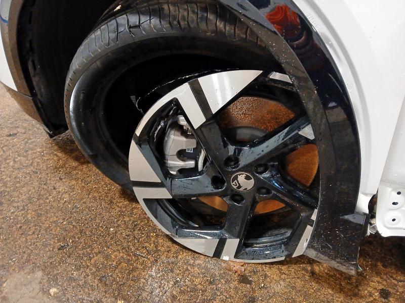 2025 VAUXHALL GRANDLAND 157KW ULTIMATE 73KWH 5DR AUTO [PANORAMIC ROOF]