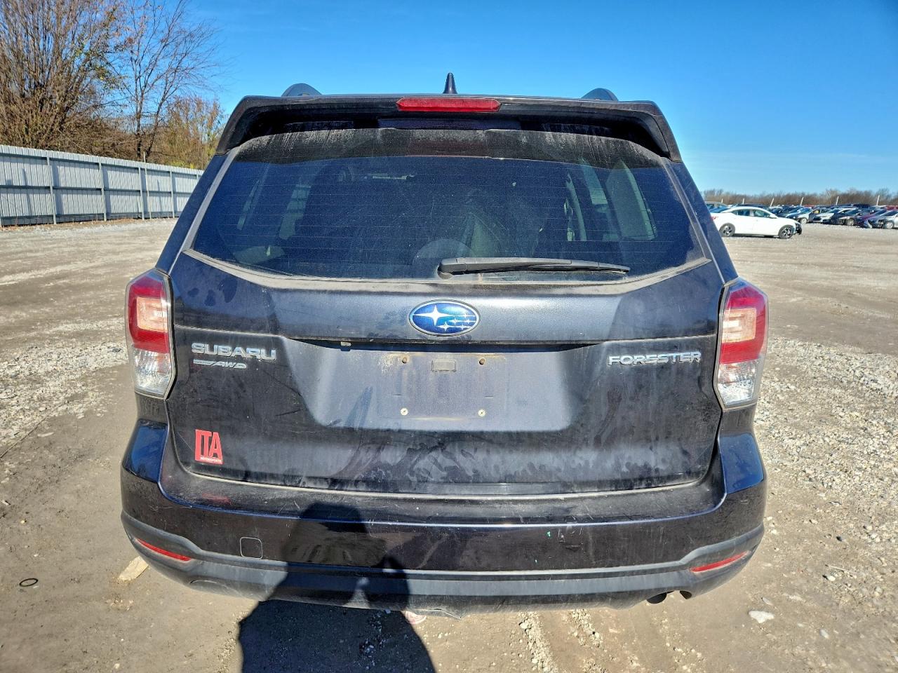 2018 Subaru Forester 2.5I Premium VIN: JF2SJAGC9JH463920 Lot: 94690755