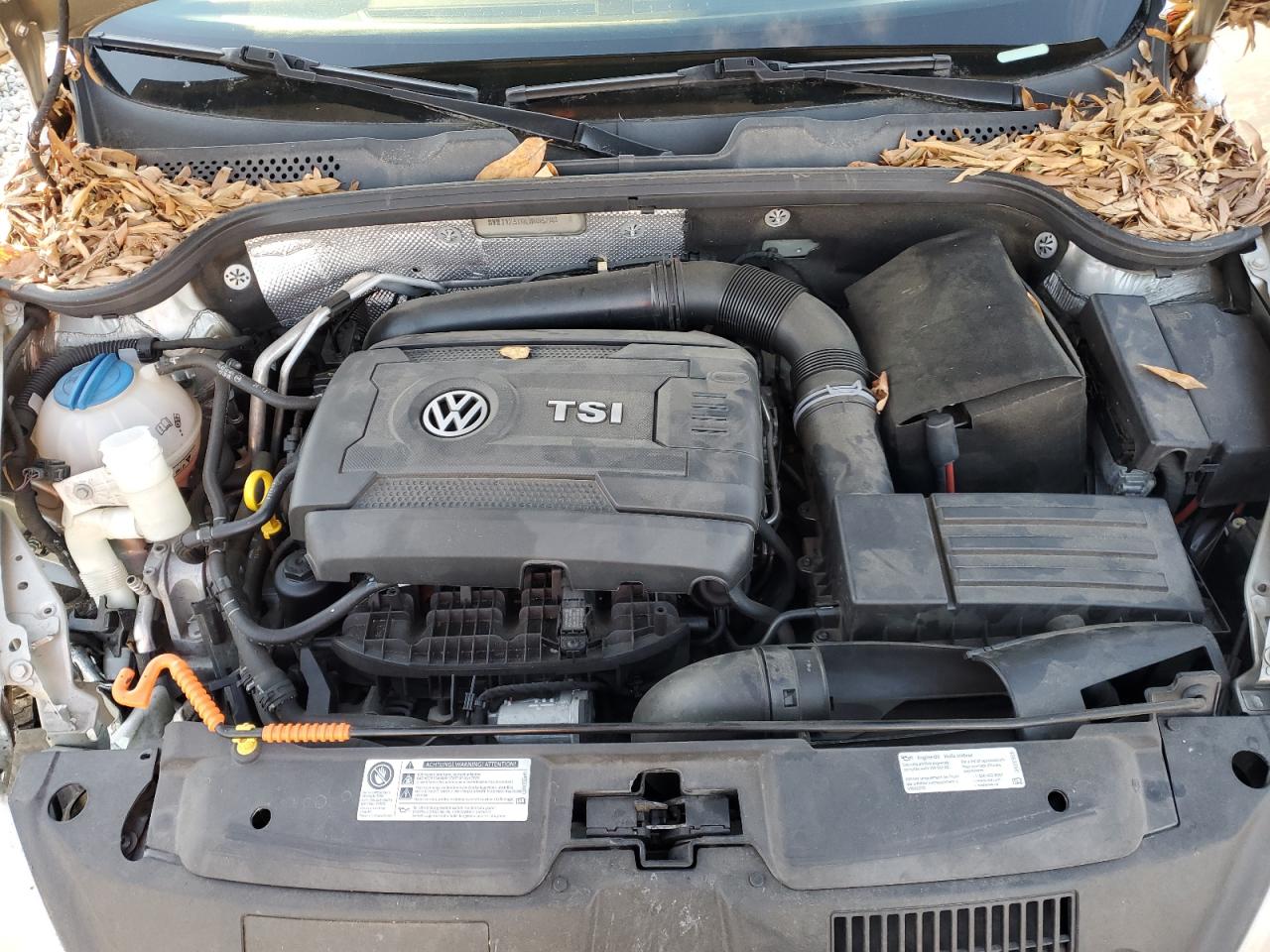 2014 Volkswagen Beetle VIN: 3VWJ17AT0EM634798 Lot: 92348755