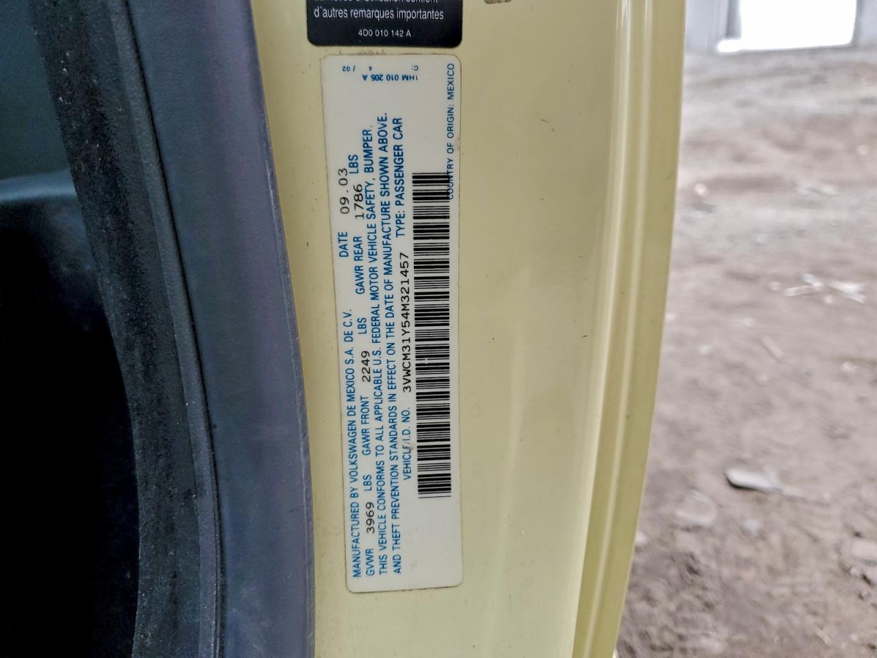 2004 Volkswagen New Beetle Gls VIN: 3VWCM31Y54M321457 Lot: 94082295