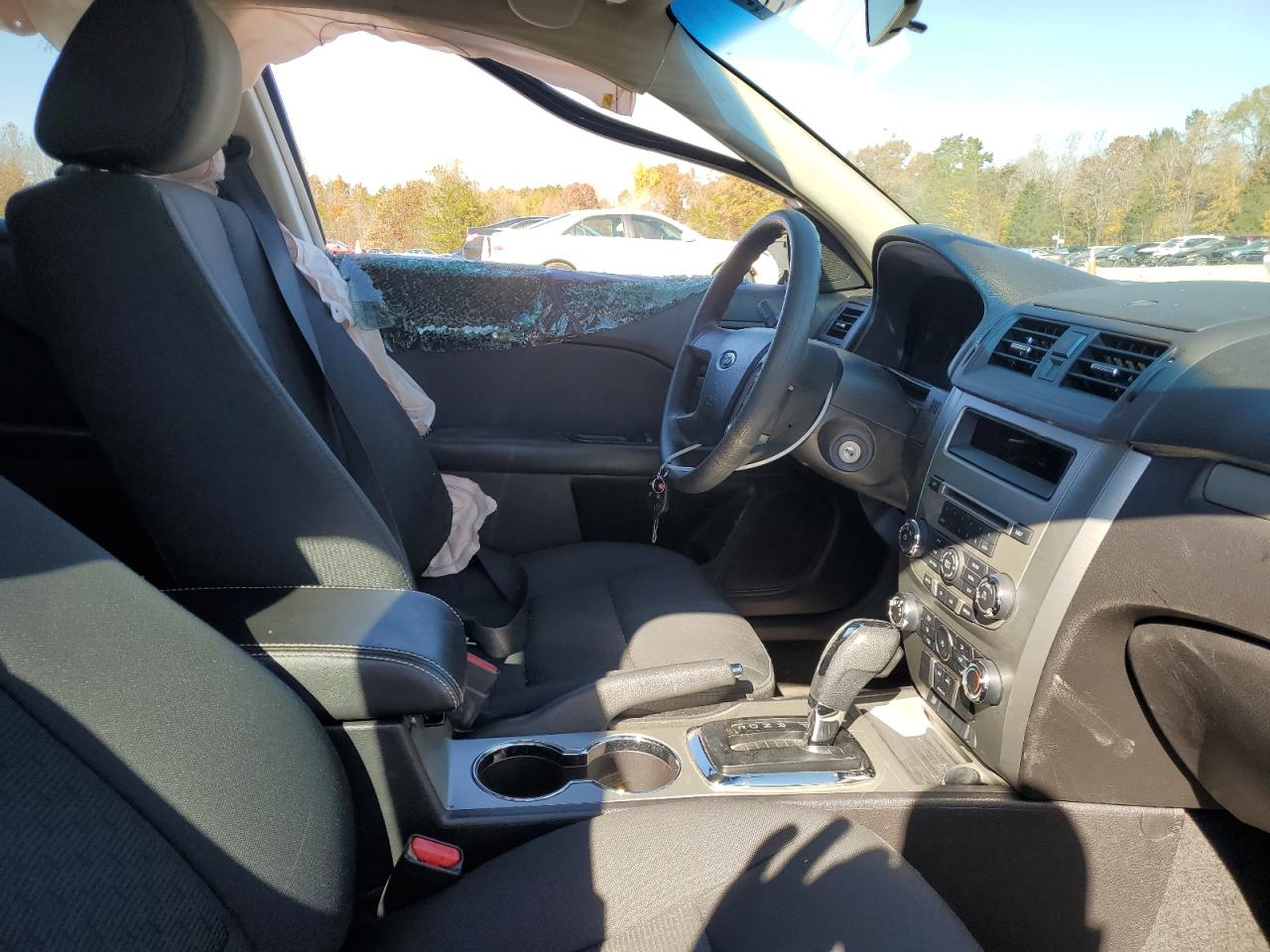 2012 Ford Fusion Se VIN: 3FAHP0HA8CR117699 Lot: 91581245