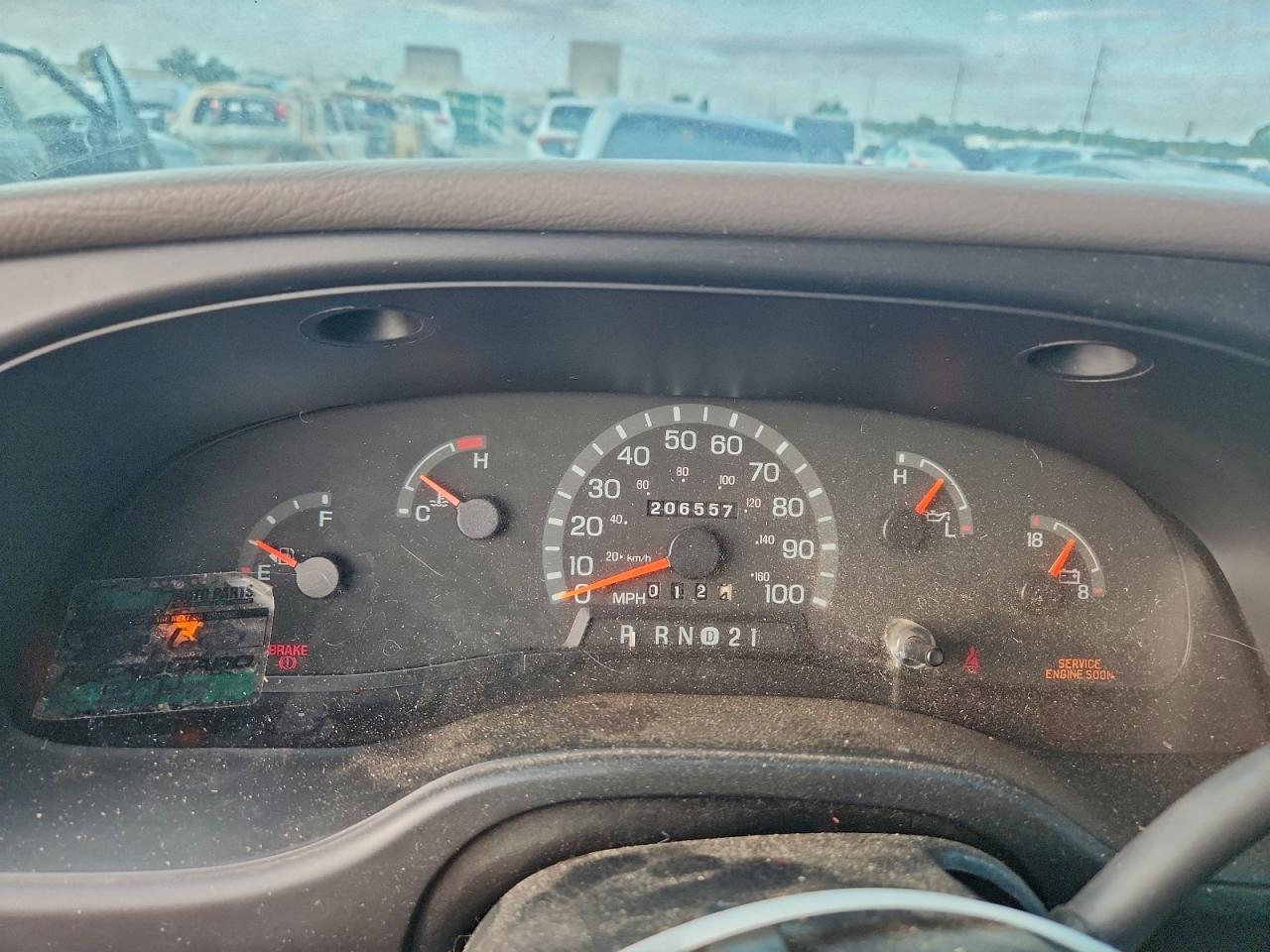 2001 Ford Econoline E150 Wagon VIN: 1FMRE11L11HA88577 Lot: 93730755