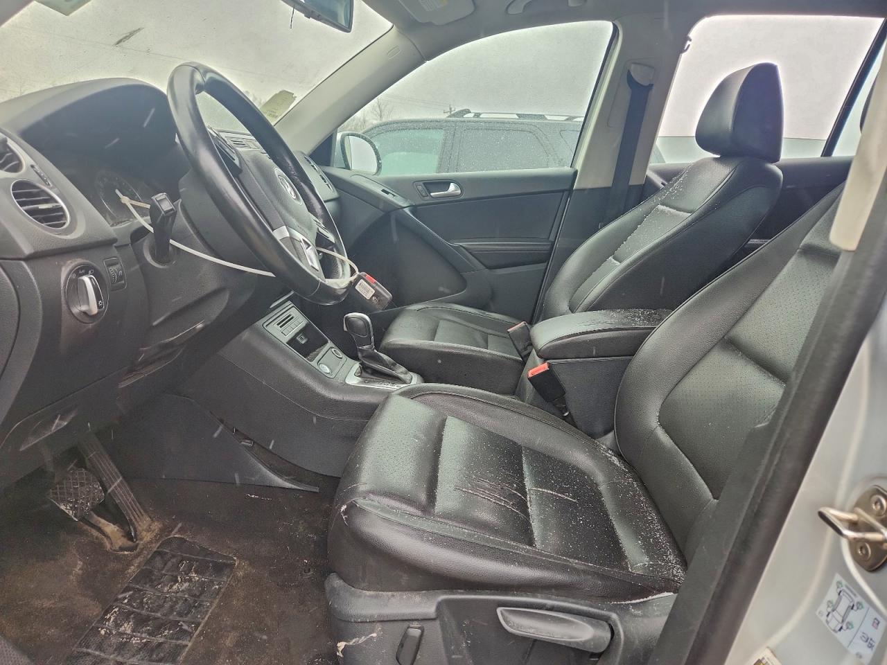 2016 Volkswagen Tiguan S VIN: WVGAV7AX3GW570510 Lot: 94695175