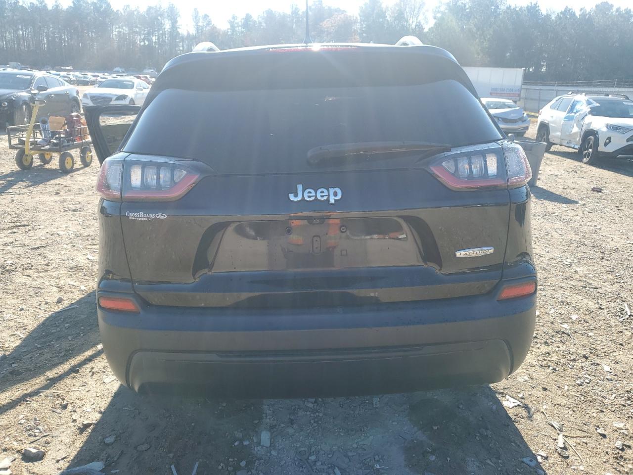 2019 Jeep Cherokee Latitude Plus VIN: 1C4PJLLB8KD164604 Lot: 93503275